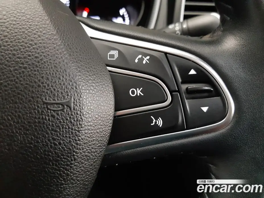 Renault (Samsung) SM6 2017 2.0 автомат (гидро), фото 19 Renault (Samsung) SM6 2017 2.0 автомат (гидро), фото 19