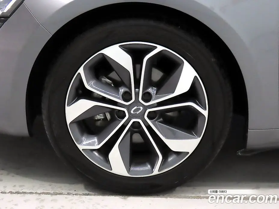 Renault (Samsung) SM6 2019 2.0 автомат (гидро), фото 5 Renault (Samsung) SM6 2019 2.0 автомат (гидро), фото 5