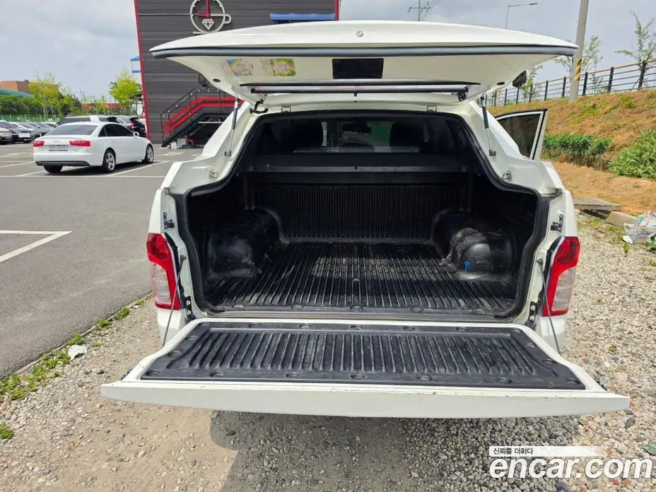 SsangYong Korando 2015 2.0 автомат (гидро), фото 8 SsangYong Korando 2015 2.0 автомат (гидро), фото 8