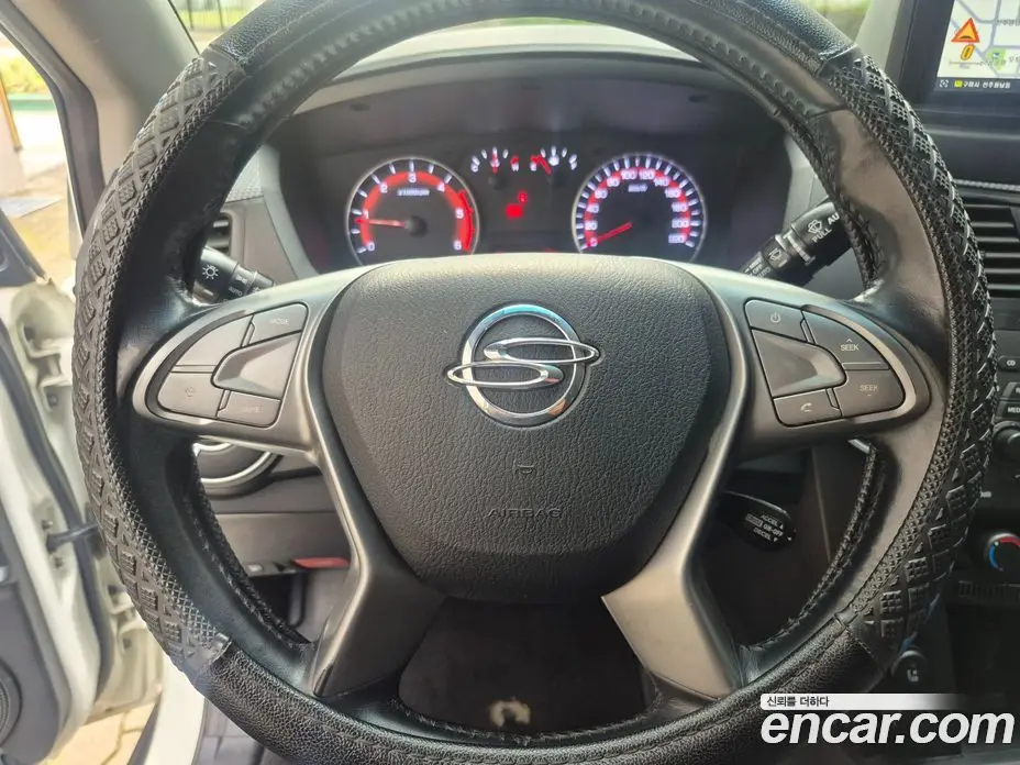 SsangYong Korando 2015 2.0 автомат (гидро), фото 16 SsangYong Korando 2015 2.0 автомат (гидро), фото 16