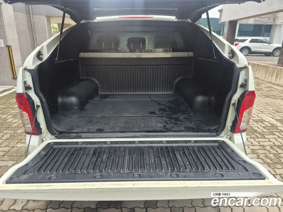SsangYong Korando 2015 2.0 автомат (гидро), фото 7 SsangYong Korando 2015 2.0 автомат (гидро), фото 7
