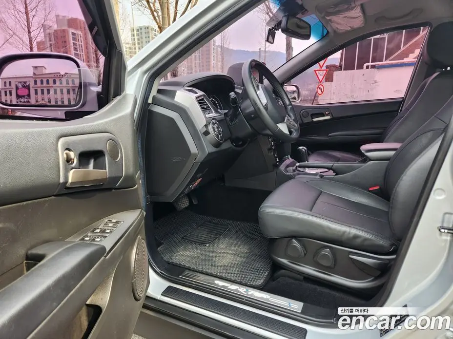 SsangYong Korando 2016 2.2 автомат (гидро), фото 6 SsangYong Korando 2016 2.2 автомат (гидро), фото 6