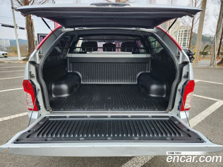 SsangYong Korando 2016 2.2 автомат (гидро), фото 8 SsangYong Korando 2016 2.2 автомат (гидро), фото 8