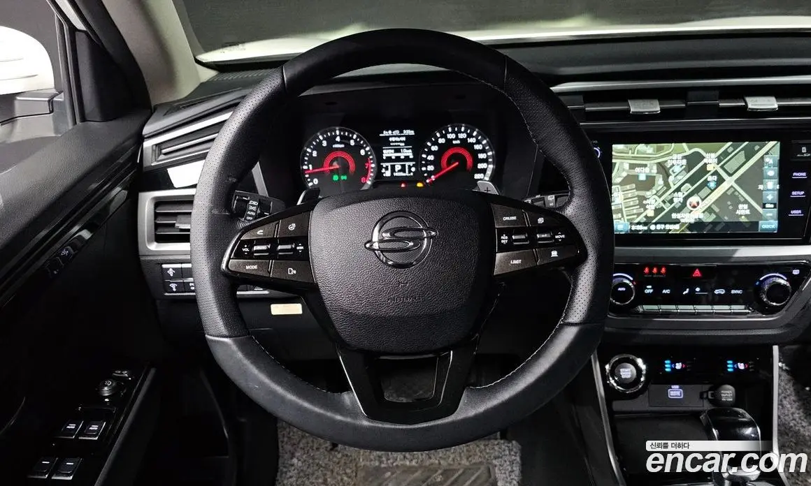 SsangYong Korando 2022 1.5 автомат (гидро), фото 13