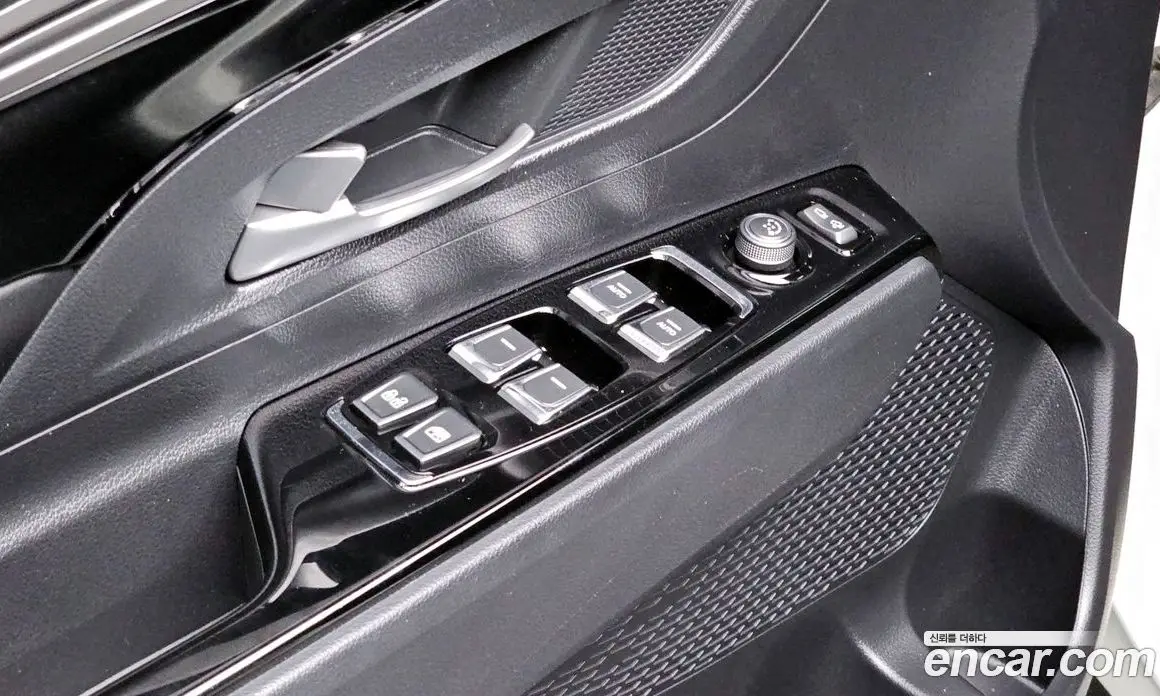 SsangYong Korando 2022 1.5 автомат (гидро), фото 18