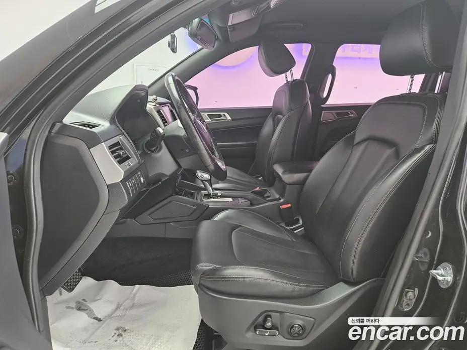SsangYong Rexton 2019 2.2 автомат (гидро), фото 16
