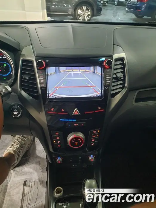 SsangYong TIBOLI 2018 1.6 автомат (гидро), фото 13