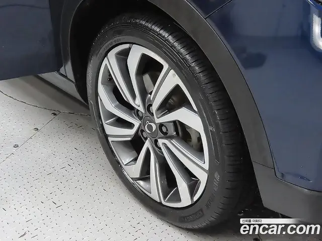 SsangYong TIBOLI 2019 1.6 автомат (гидро), миниатюра 5