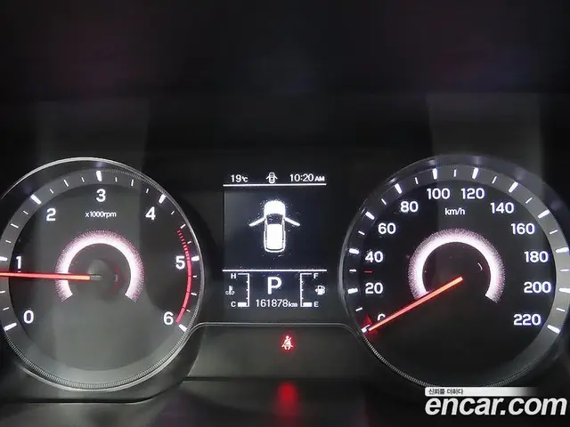 SsangYong TIBOLI 2019 1.6 автомат (гидро), миниатюра 6