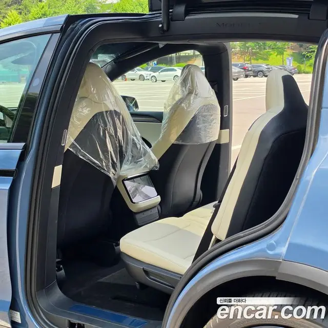 Tesla Model X 2026 автомат (гидро), миниатюра 2 Tesla Model X 2026 автомат (гидро), миниатюра 2