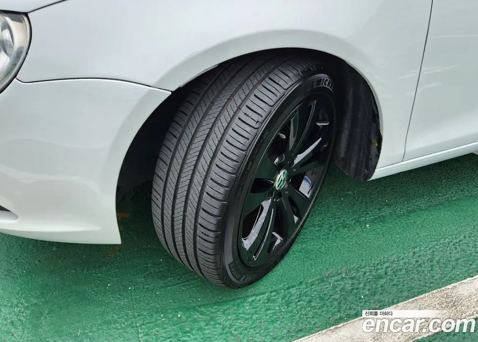 Volkswagen Eos 2009 2.0 автомат (гидро), фото 20 Volkswagen Eos 2009 2.0 автомат (гидро), фото 20