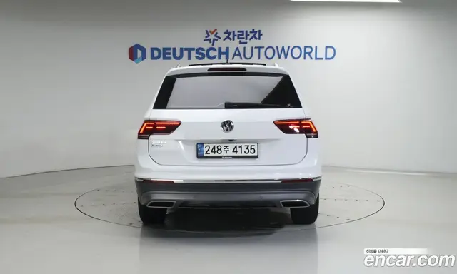 Volkswagen Tiguan 2020 2.0 автомат (гидро), миниатюра 4 Volkswagen Tiguan 2020 2.0 автомат (гидро), миниатюра 4