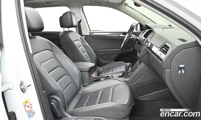 Volkswagen Tiguan 2020 2.0 автомат (гидро), миниатюра 10 Volkswagen Tiguan 2020 2.0 автомат (гидро), миниатюра 10