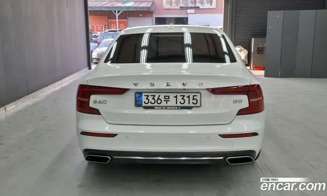 Volvo S60 2021 2.0 автомат (гидро), миниатюра 4
