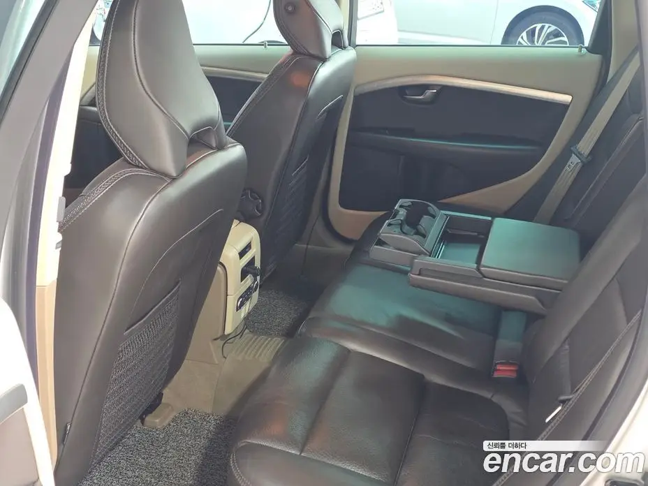 Volvo XC70 2010 2.4 автомат (гидро), фото 17