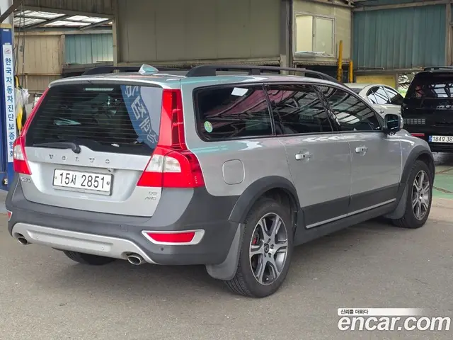Volvo XC70 2010 2.4 автомат (гидро), миниатюра 5