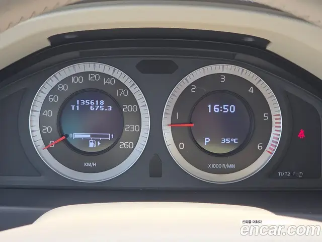 Volvo XC70 2010 2.4 автомат (гидро), миниатюра 9