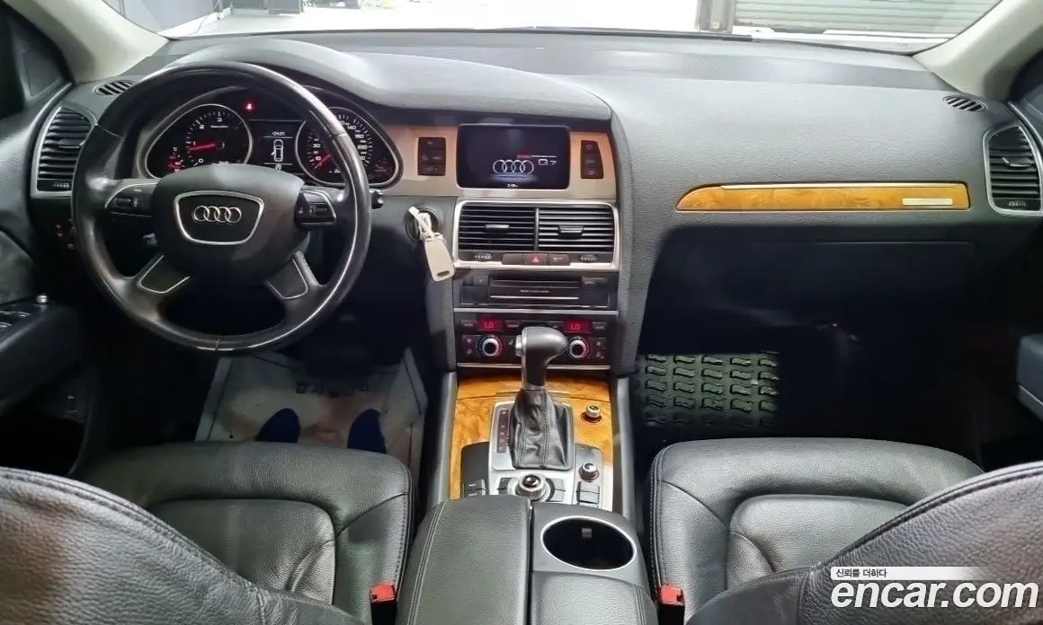 Audi Q7 2013 3.0 автомат (гидро), фото 6 Audi Q7 2013 3.0 автомат (гидро), фото 6
