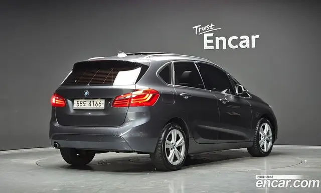 BMW 2 серия 2016 2.0 автомат (гидро), миниатюра 2