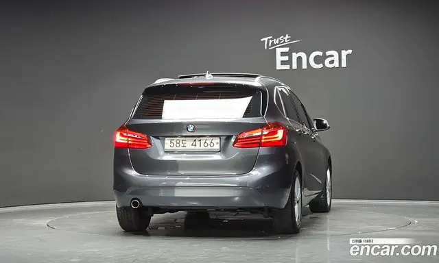 BMW 2 серия 2016 2.0 автомат (гидро), миниатюра 4