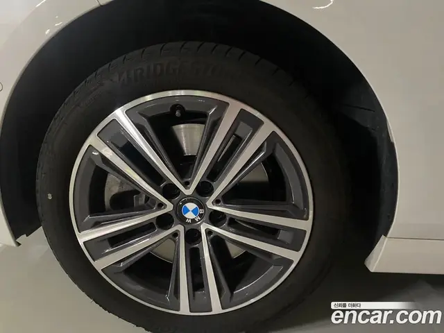 BMW 2 серия 2024 2.0 автомат (гидро), миниатюра 7 BMW 2 серия 2024 2.0 автомат (гидро), миниатюра 7