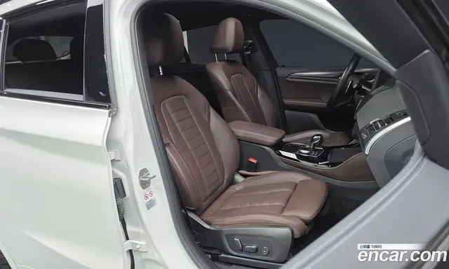 BMW X4 2023 2.0 автомат (гидро), миниатюра 12