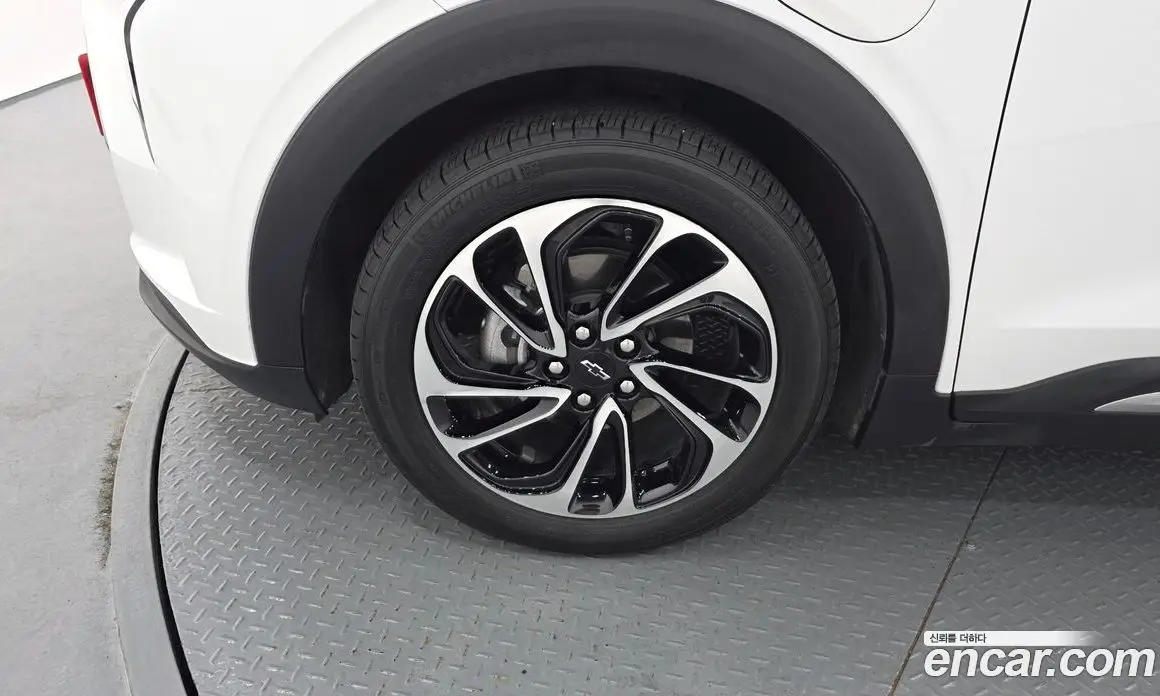 Chevrolet 볼트 EUV 2023 0.2 автомат (гидро), фото 5 Chevrolet 볼트 EUV 2023 0.2 автомат (гидро), фото 5