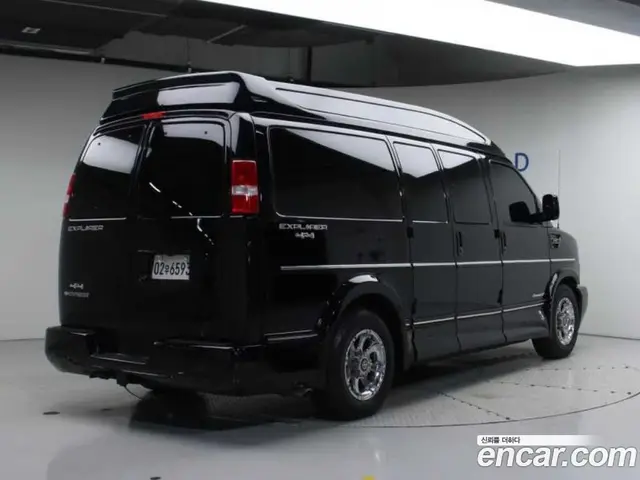 Chevrolet Express Van 2018 6.0 автомат (гидро), миниатюра 2