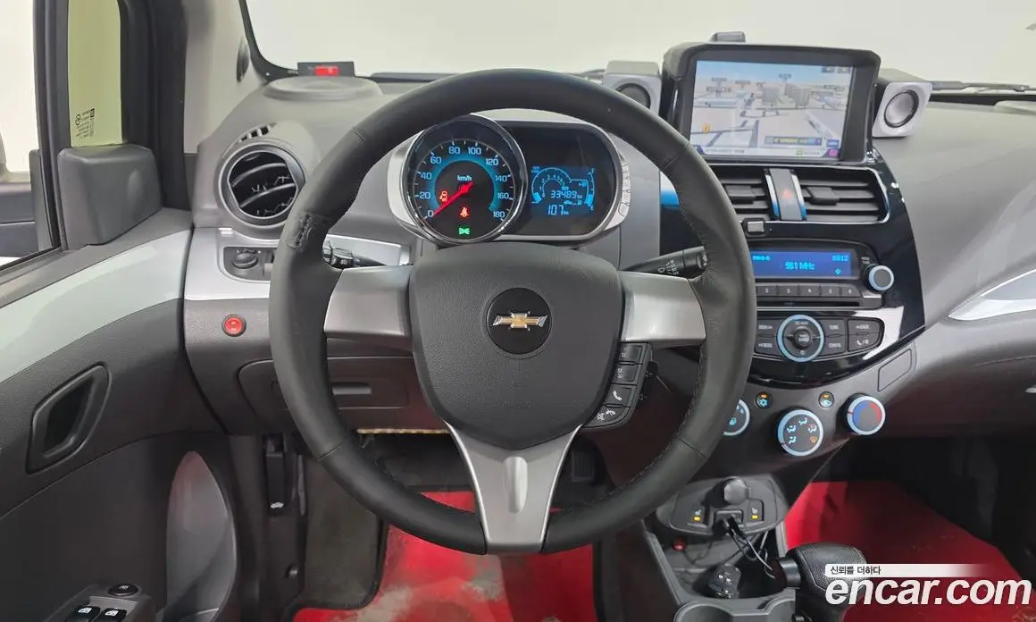Chevrolet Spark 2013 1.0 автомат (гидро), фото 13