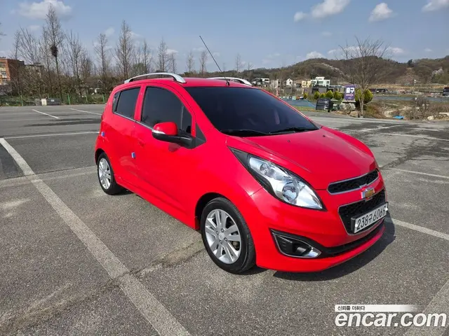 Chevrolet Spark 2015 1.0 автомат (гидро), миниатюра 2