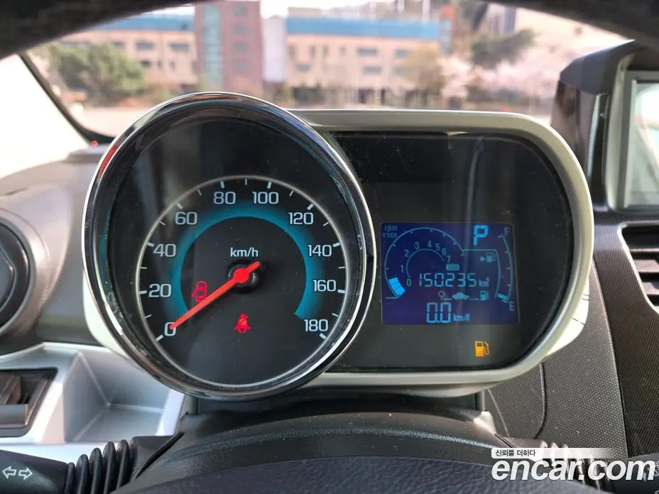 Chevrolet Spark 2015 1.0 автомат (гидро), фото 11