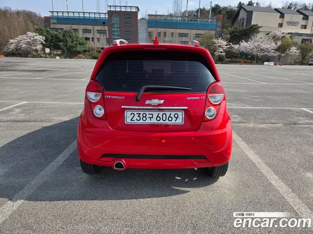 Chevrolet Spark 2015 1.0 автомат (гидро), миниатюра 5