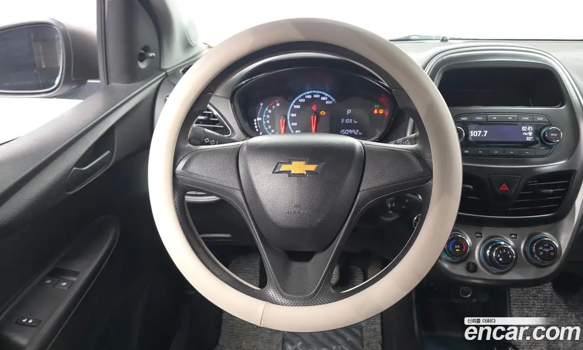 Chevrolet Spark 2015 1.0 автомат (гидро), фото 13