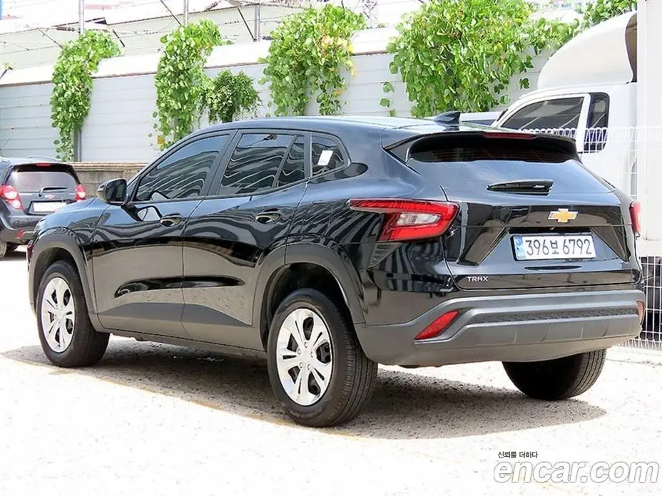Chevrolet Trax 2024 1.2 автомат (гидро), фото 3