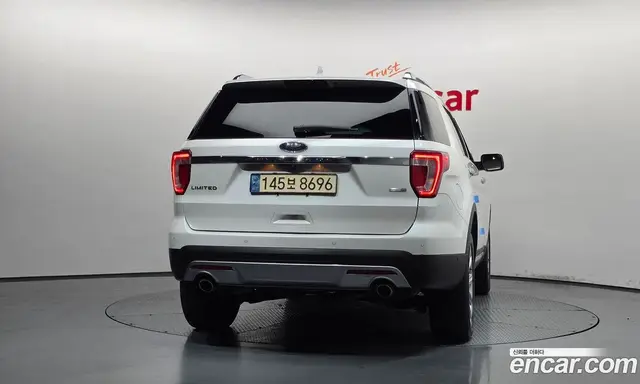 Ford Explorer 2016 2.3 автомат (гидро), миниатюра 4 Ford Explorer 2016 2.3 автомат (гидро), миниатюра 4