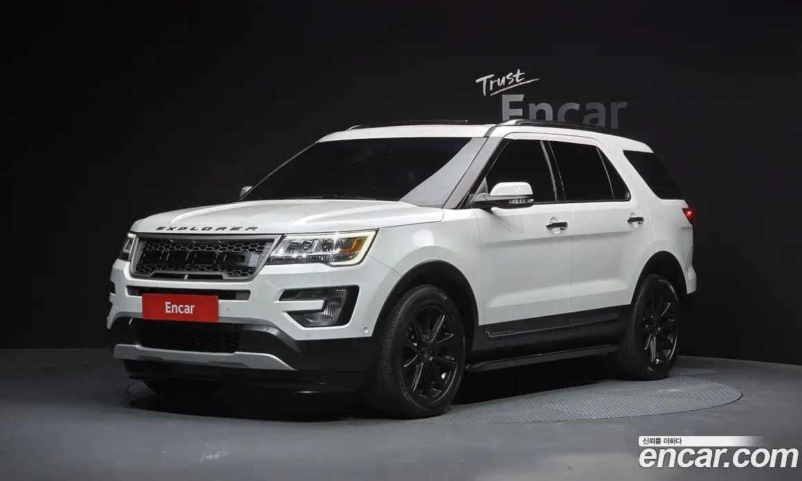 Ford Explorer 2017 2.3 автомат (гидро), фото 1 Ford Explorer 2017 2.3 автомат (гидро), фото 1