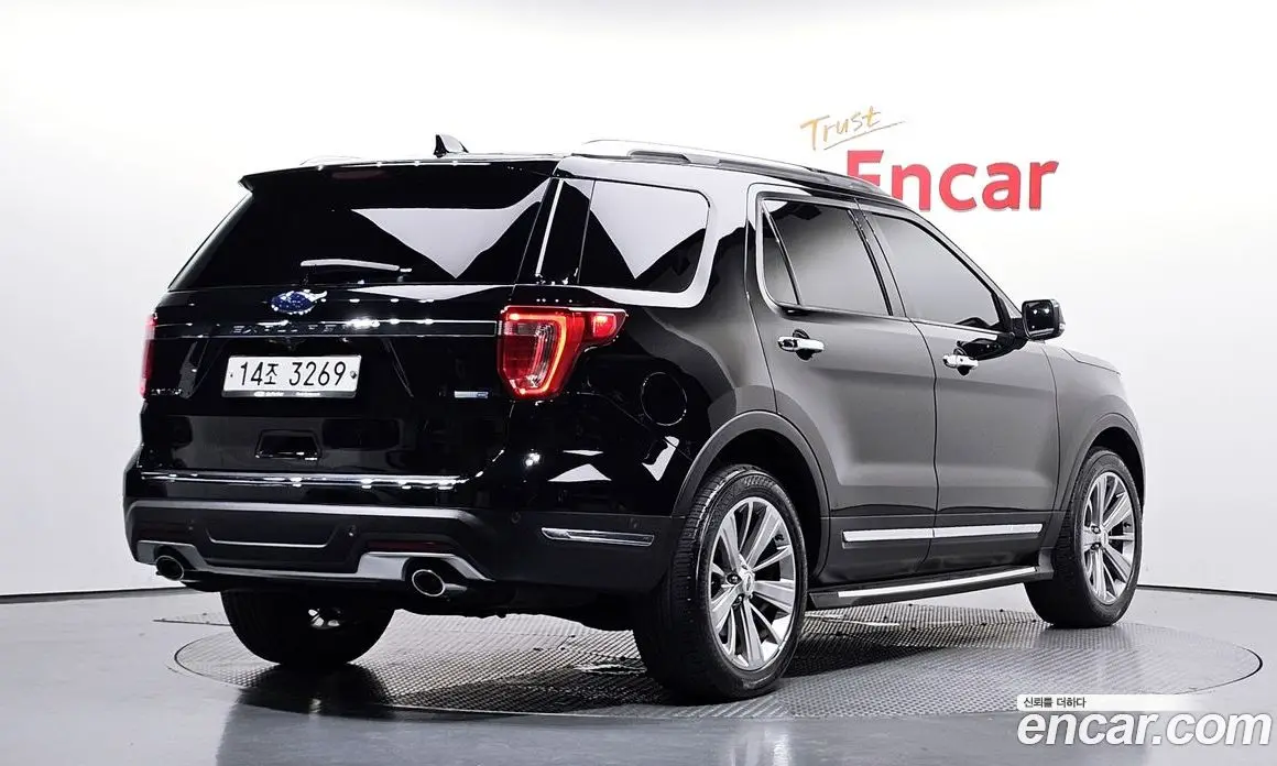Ford Explorer 2018 2.3 автомат (гидро), фото 2 Ford Explorer 2018 2.3 автомат (гидро), фото 2