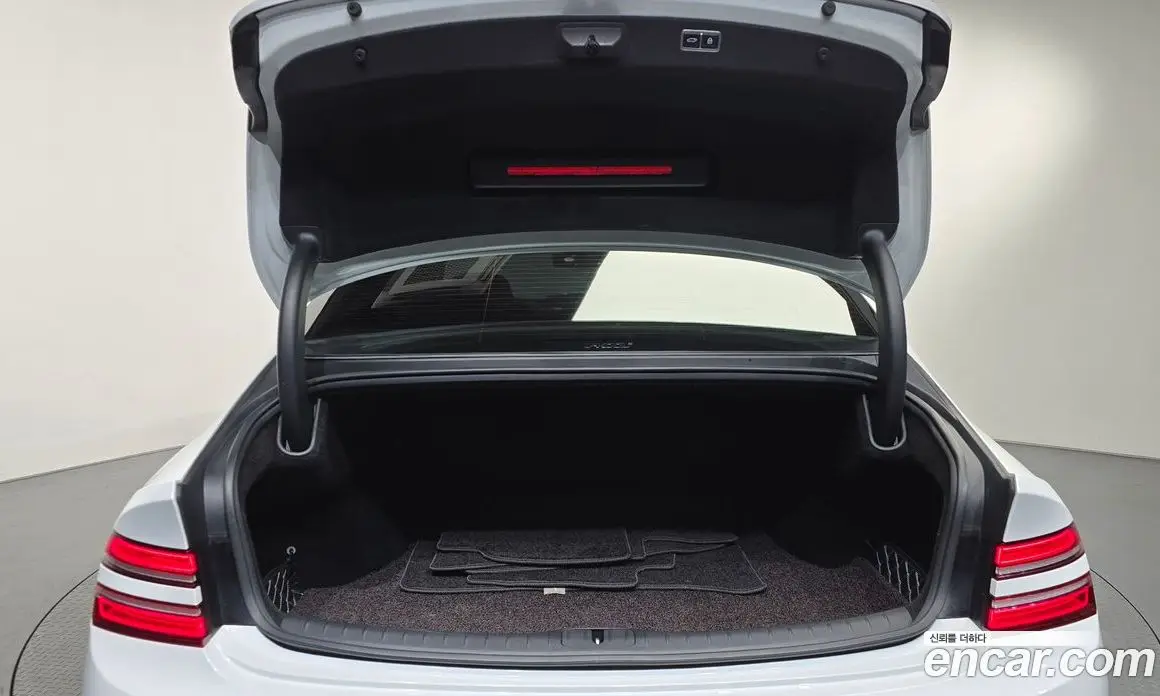 Genesis G80 2021 3.5 автомат (гидро), фото 17 Genesis G80 2021 3.5 автомат (гидро), фото 17