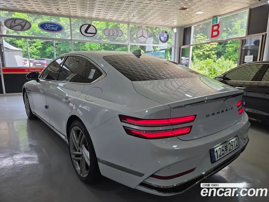 Genesis G80 2026 2.5 автомат (гидро), фото 4 Genesis G80 2026 2.5 автомат (гидро), фото 4