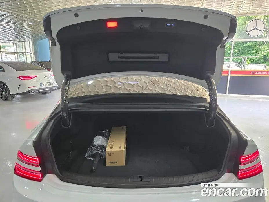 Genesis G80 2026 2.5 автомат (гидро), фото 6 Genesis G80 2026 2.5 автомат (гидро), фото 6