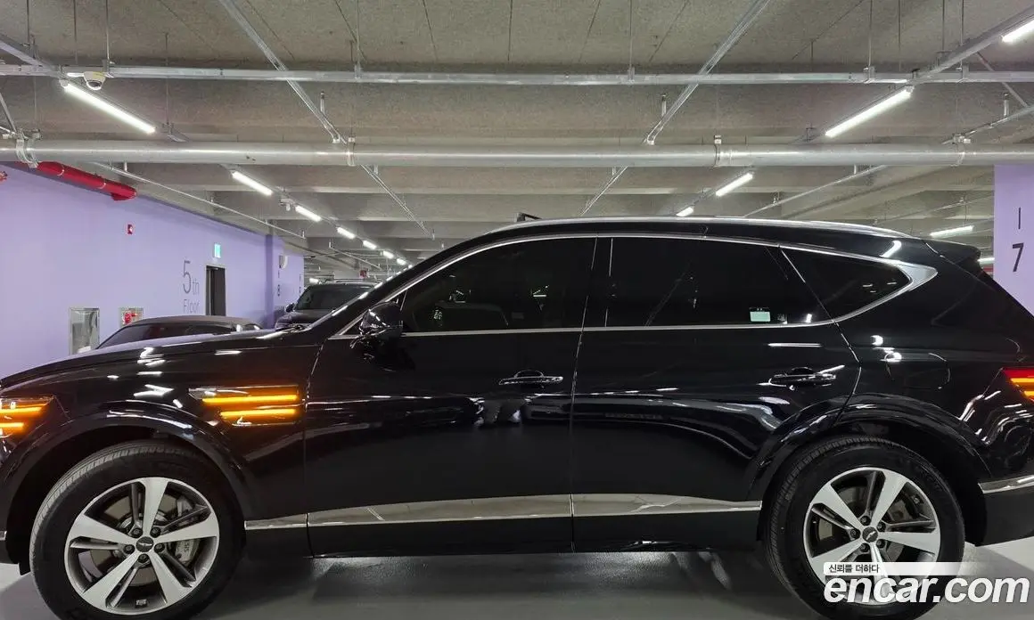 Genesis GV80 2022 2.5 автомат (гидро), фото 5 Genesis GV80 2022 2.5 автомат (гидро), фото 5