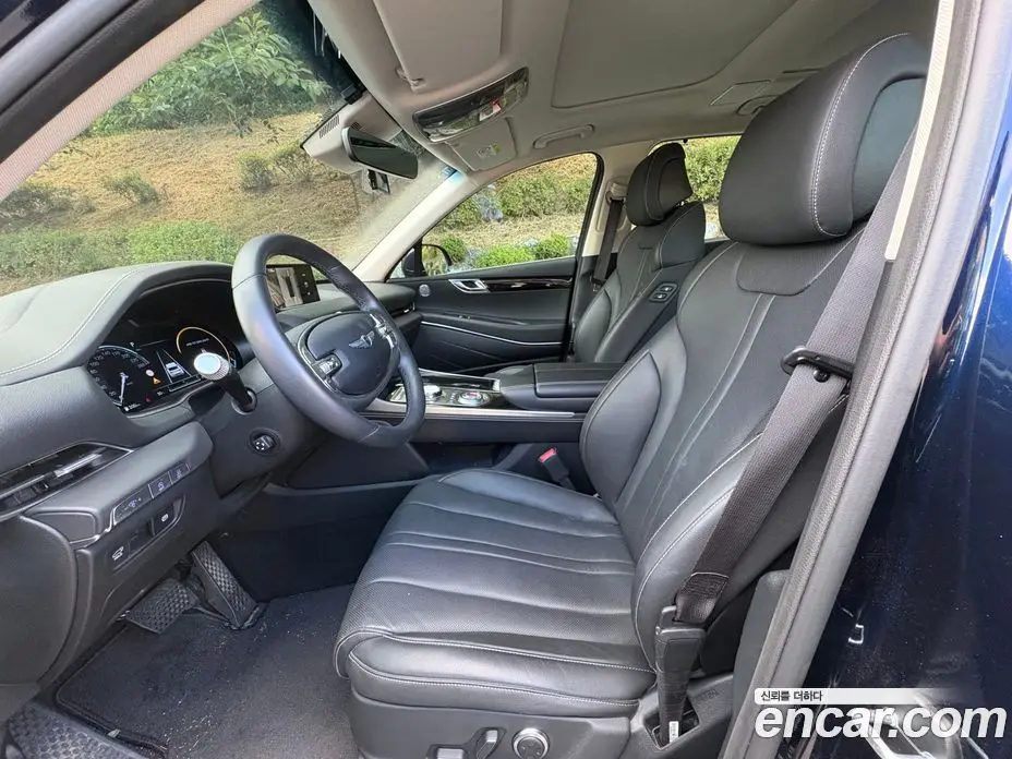 Genesis GV80 2023 2.5 автомат (гидро), фото 9 Genesis GV80 2023 2.5 автомат (гидро), фото 9