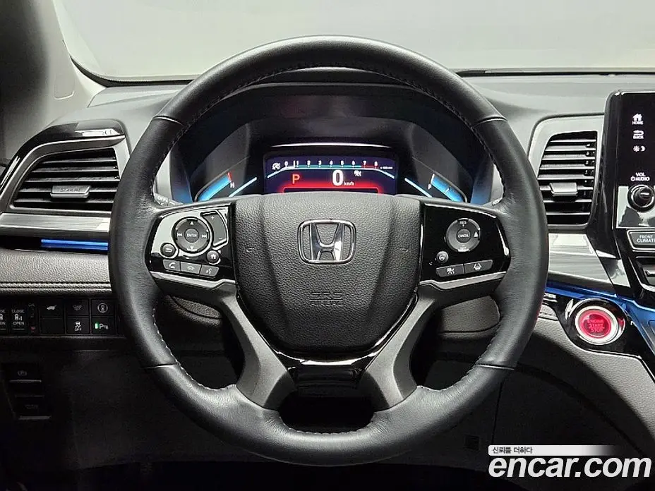 Honda Odyssey 2022 3.5 автомат (гидро), фото 11