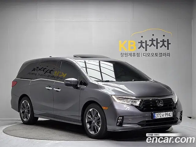 Honda Odyssey 2022 3.5 автомат (гидро), миниатюра 5