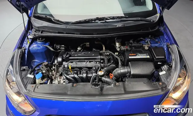 Hyundai Accent 2012 1.4 автомат (гидро), миниатюра 6