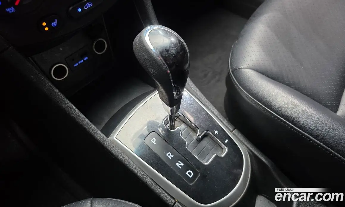 Hyundai Accent 2012 1.4 автомат (гидро), фото 9