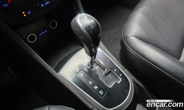 Hyundai Accent 2012 1.4 автомат (гидро), миниатюра 9