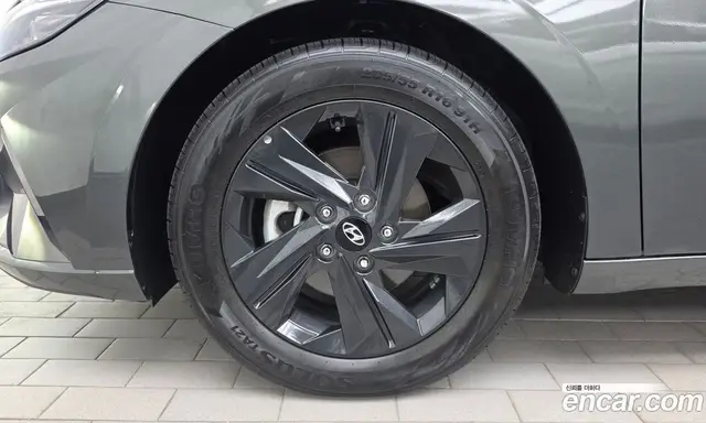 Hyundai Avante 2021 1.6 автомат (гидро), миниатюра 5 Hyundai Avante 2021 1.6 автомат (гидро), миниатюра 5