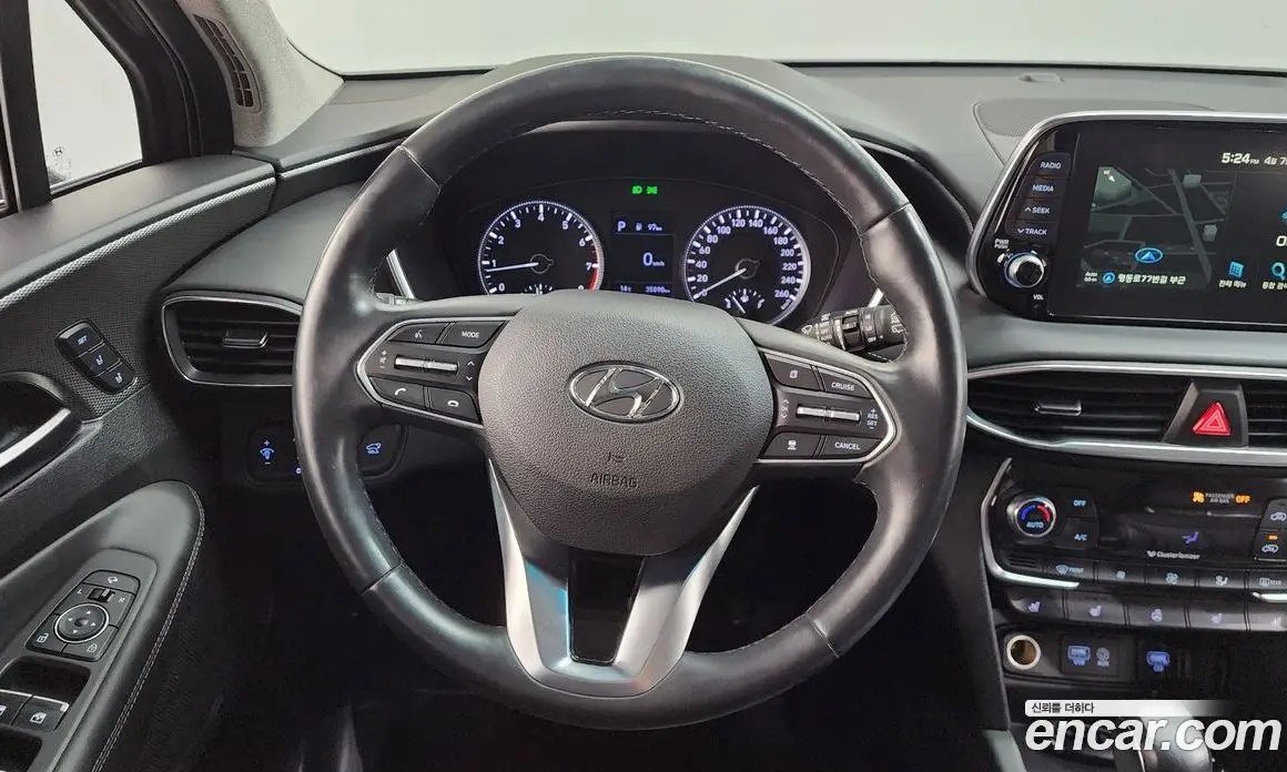 Hyundai Santa Fe 2020 2.0 автомат (гидро), фото 12