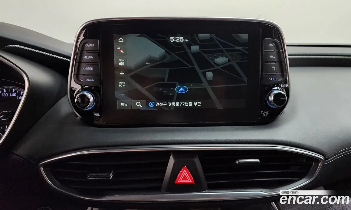 Hyundai Santa Fe 2020 2.0 автомат (гидро), фото 13